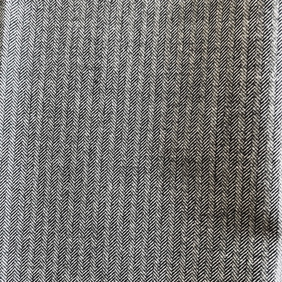 Liz Claiborne “ Kylie” Stain Resistant Polyester Gray Straight Leg Pant. P 10 - Picture 3 of 7